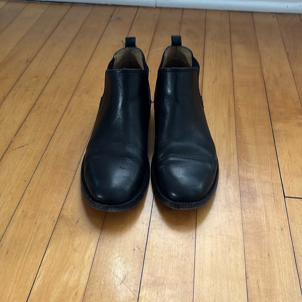 Sutro chelsea boot